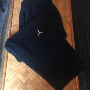 Jordan sweatpants adjustable to joggers